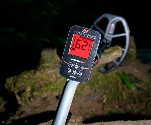 Düzce Minelab Vanquish 560 Pro Pack - Aydınlatmalı kullanım